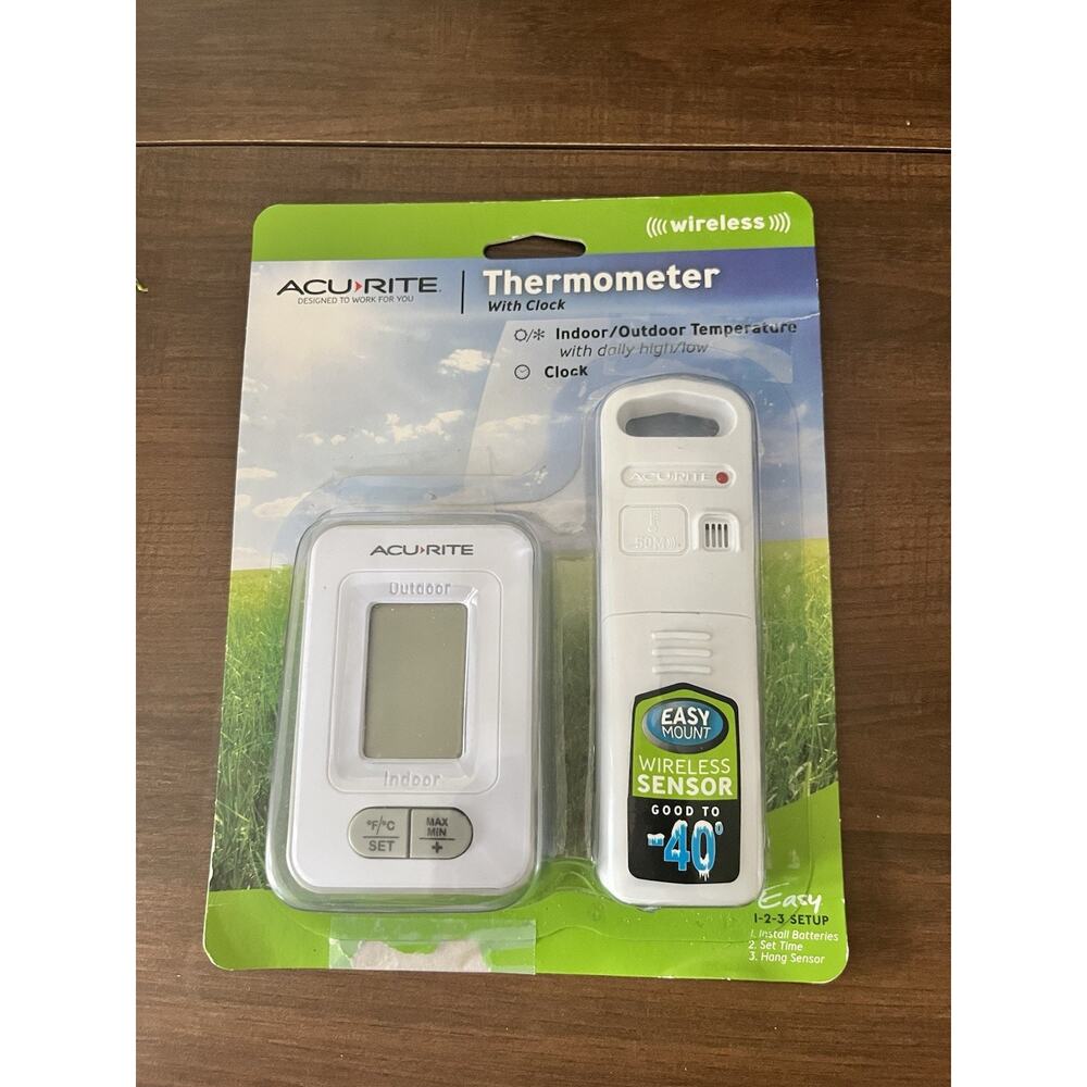AcuRite Wireless Digital Temperature Thermometer Clock & Memory Open Box